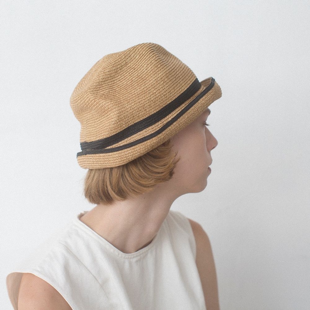 お買い得！】 mature ha BOXED HAT raffia（ツバの長さ6cm） 麦わら