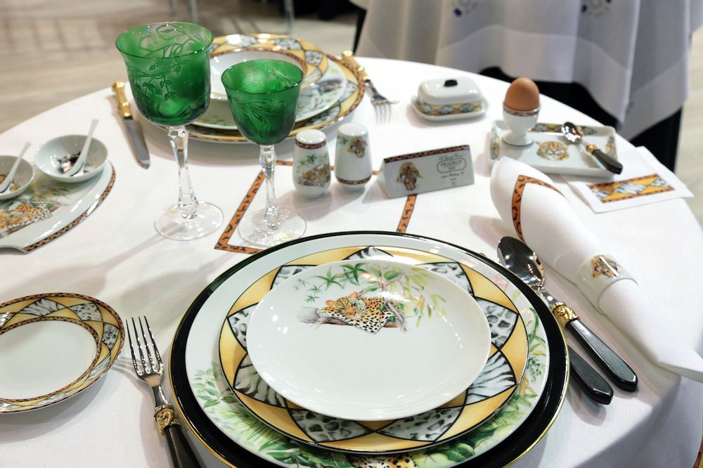 Formal plates - "Les grands fauves" - FRADKOF PARIS