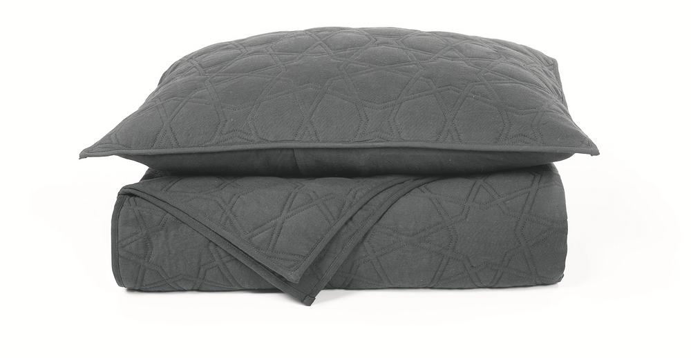 Throw blankets - Shaped Bed Cover - L'APPARTEMENT