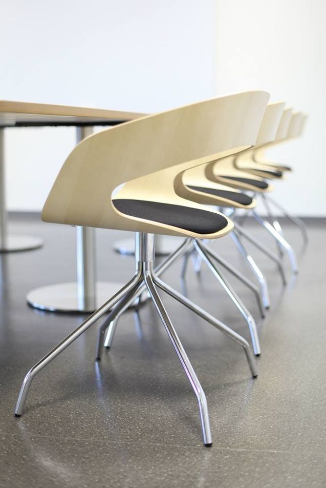 Office seating - Chat Swivel - PLYCOLLECTION LTD