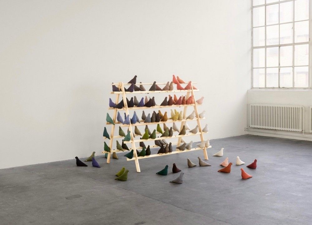 Objets design - Décoration de service de pigeon coloré - THOMAS EYCK