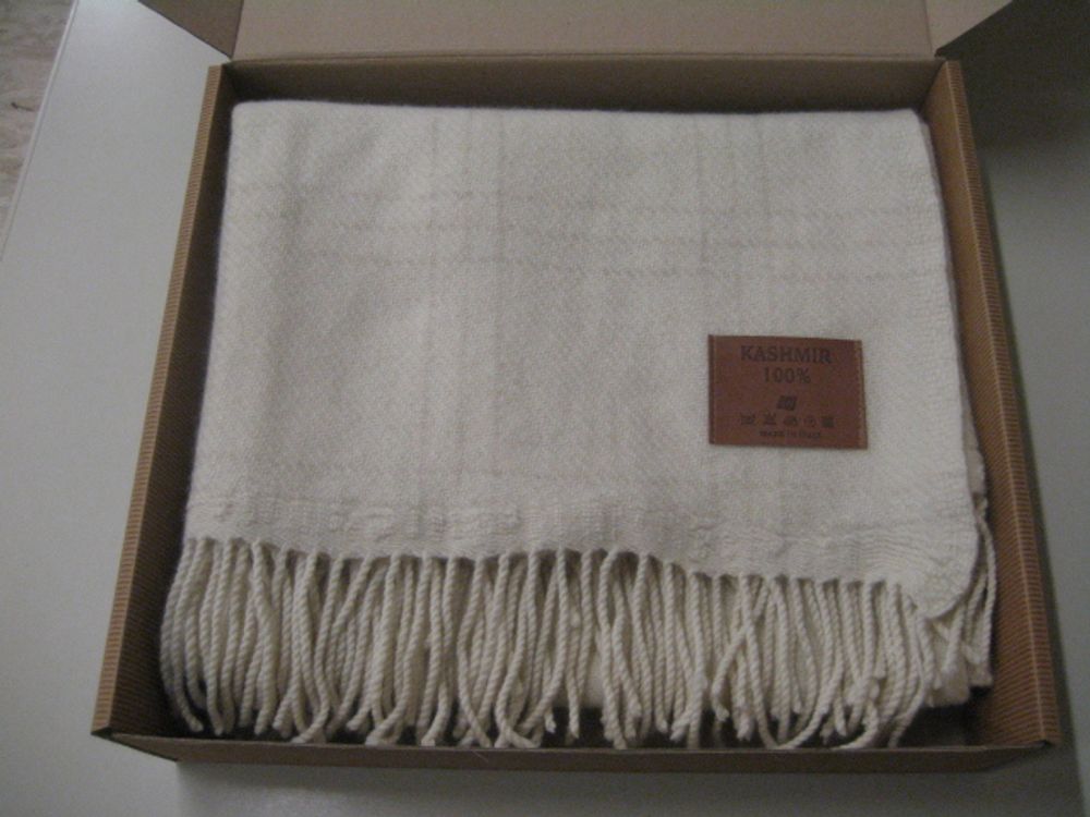 Plaids - PLAID 100% CACHEMIRE - LOMBARDA TRAPUNTE S.R.L.