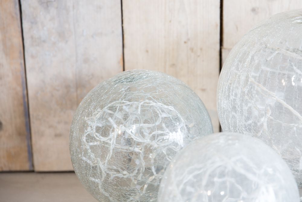 Guirlandes et boules de Noël - Boules lumineuses - QUETZALES