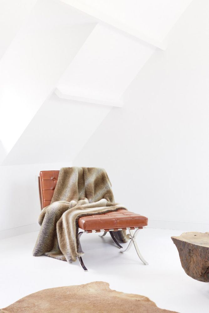 Cushions - Throw in Faux-Fur Valmoral - HENRY D'ELKIN