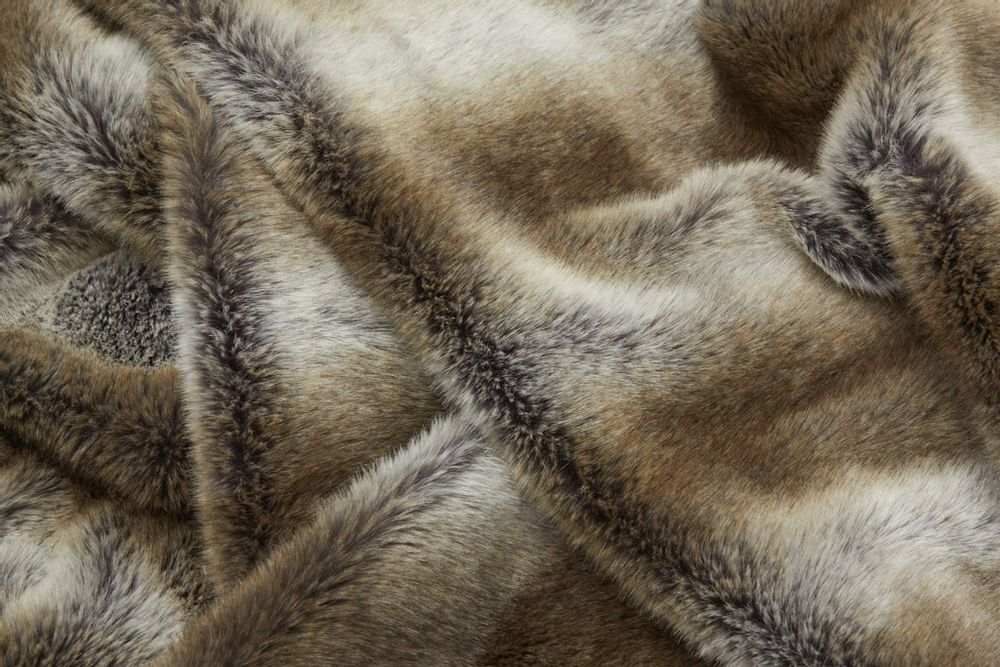 Cushions - Throw in Faux-Fur Valmoral - HENRY D'ELKIN