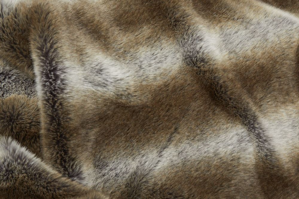 Cushions - Throw in Faux-Fur Valmoral - HENRY D'ELKIN