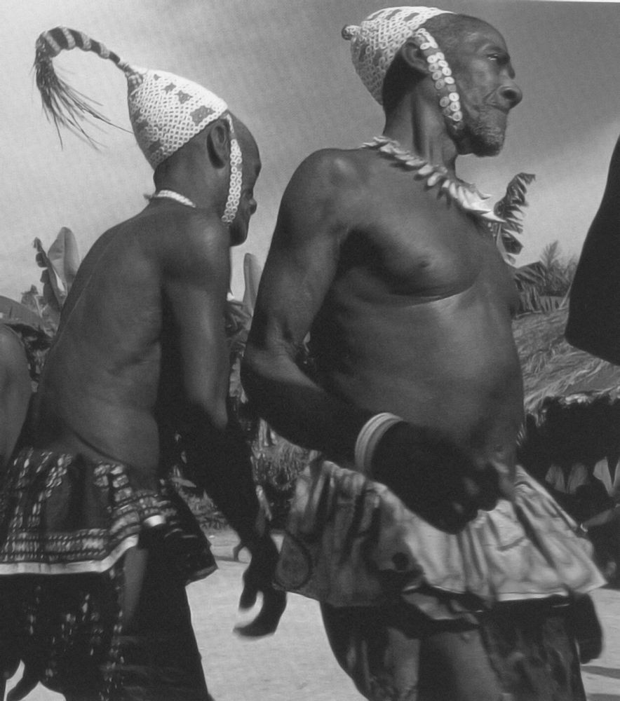 Pièces uniques - Anciennes coiffes traditionnels - KANEM