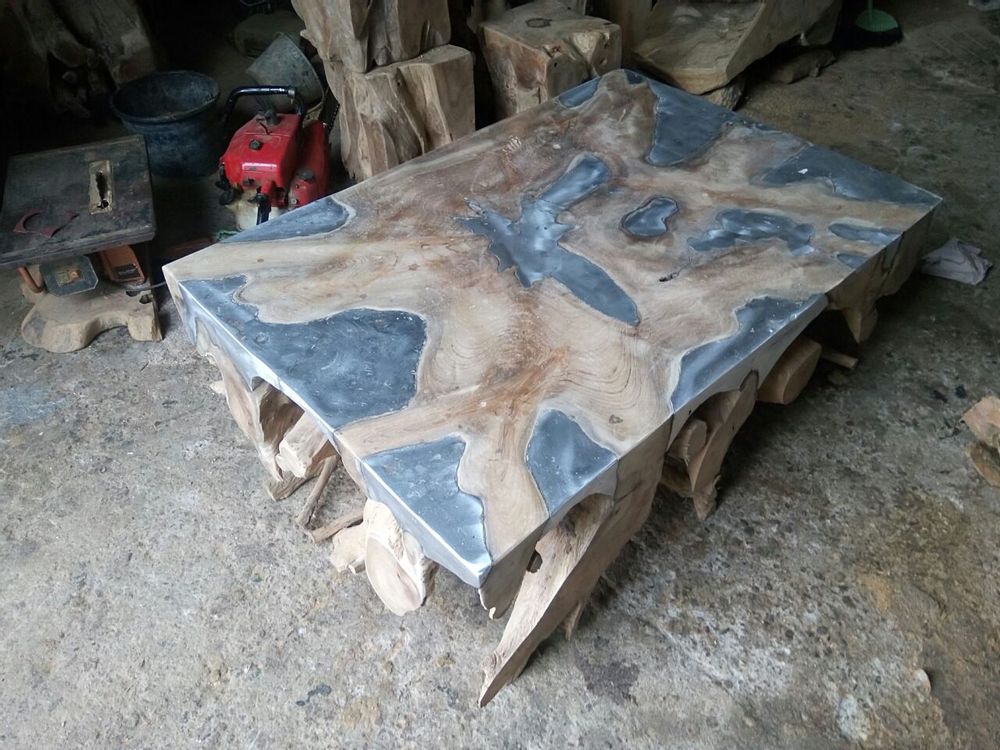 Tables pour hôtels - Table basse en bois et racine. - WILD-HERITAGE.COM