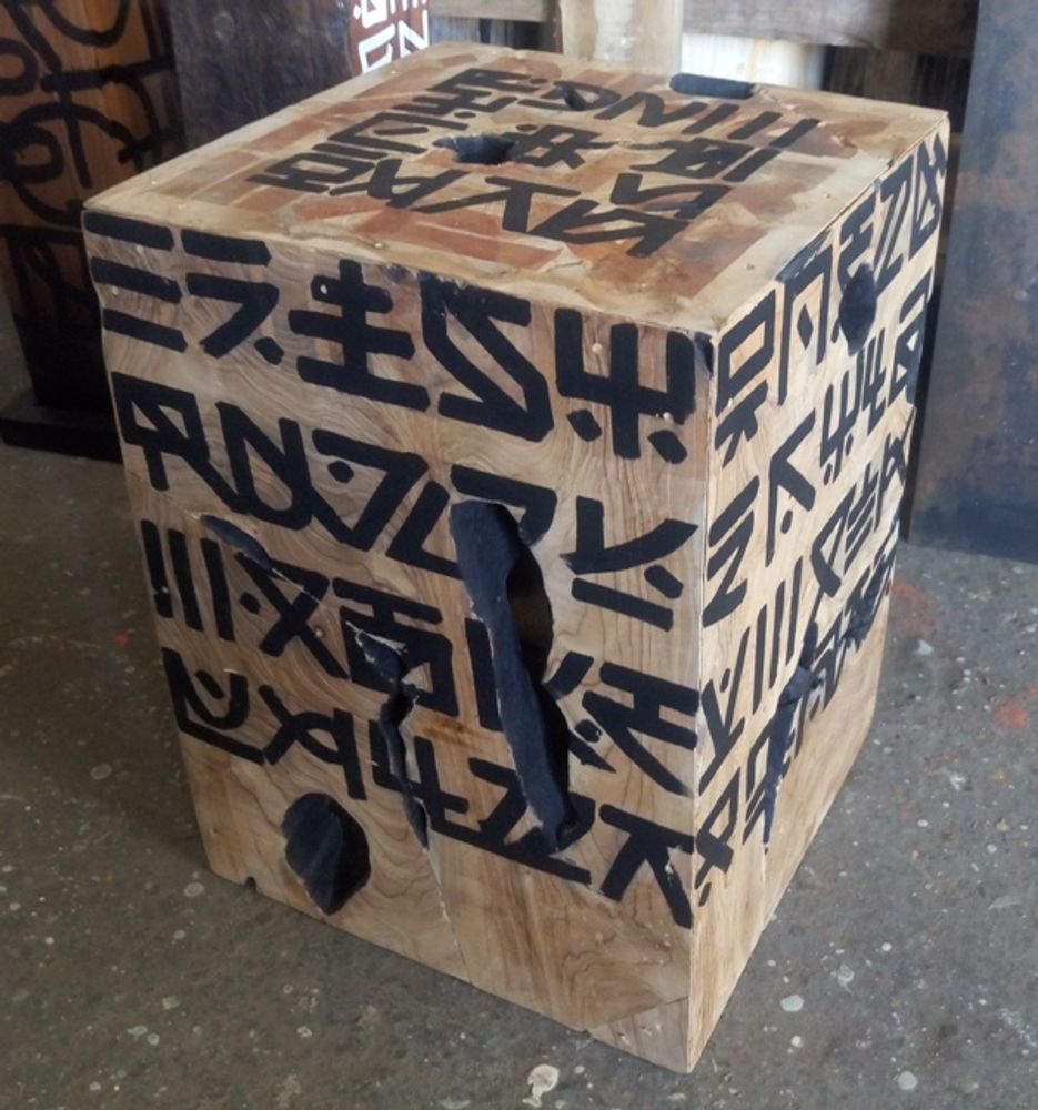 Stools for hospitalities & contracts - Wooden stool, root - WILD-HERITAGE.COM
