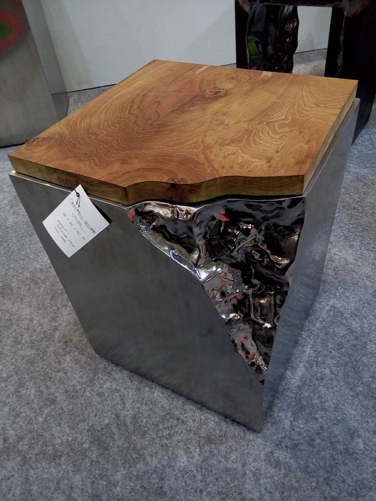 Stools for hospitalities & contracts - Wooden stool, root - WILD-HERITAGE.COM