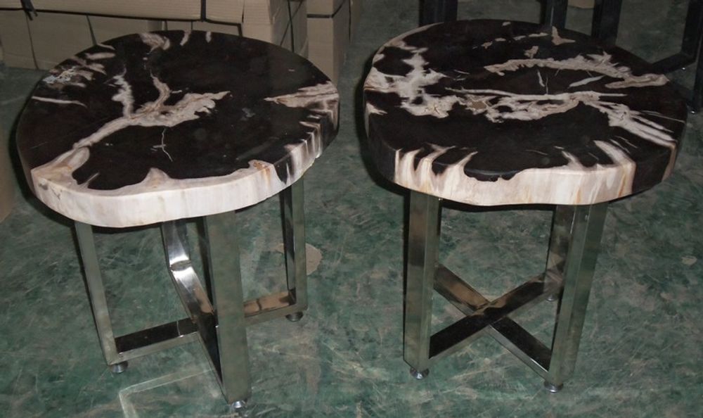 Assises pour bureau - repose-pieds en métal - WILD-HERITAGE.COM