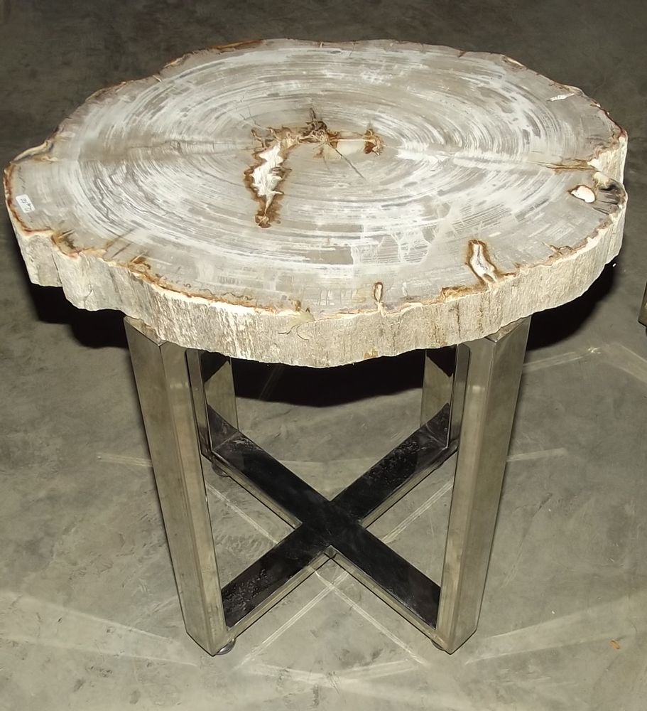 Assises pour bureau - repose-pieds en métal - WILD-HERITAGE.COM