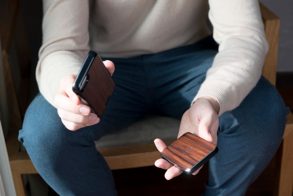 Gifts - Magnetic Wireless Power Bank - WOODIE MILANO