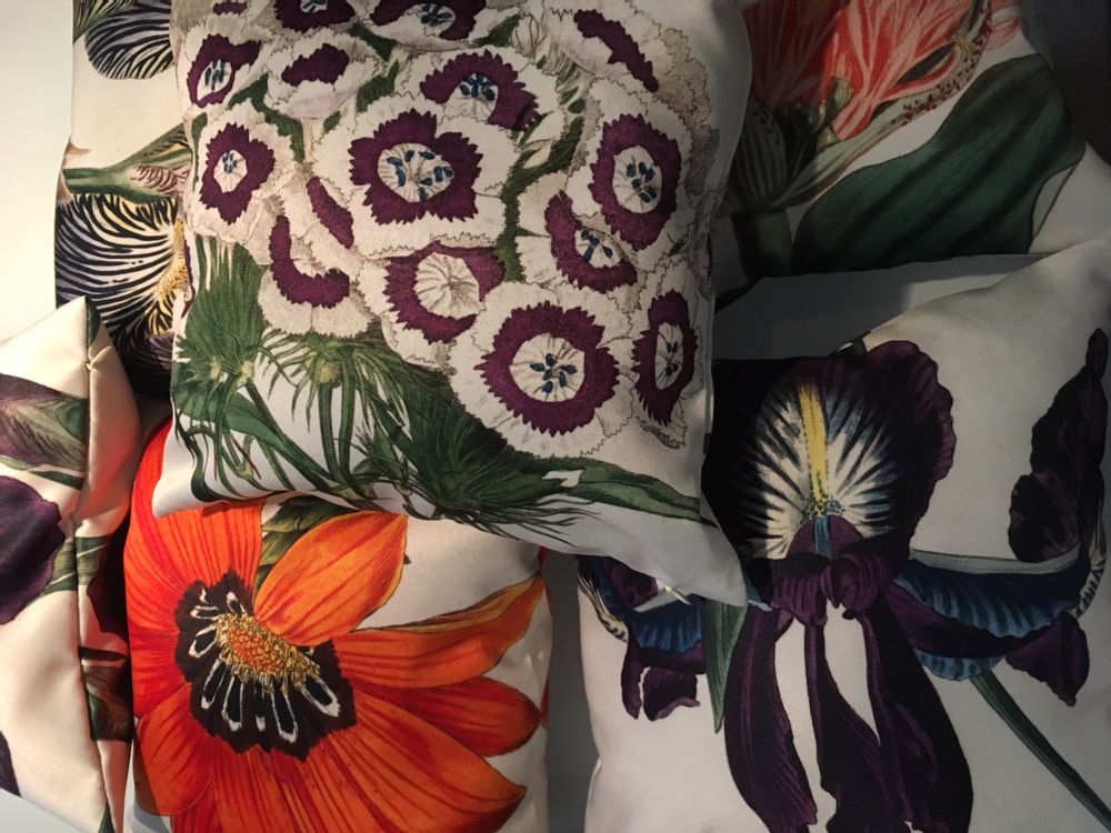 Cushions - Small square pillows - OLDREGIME