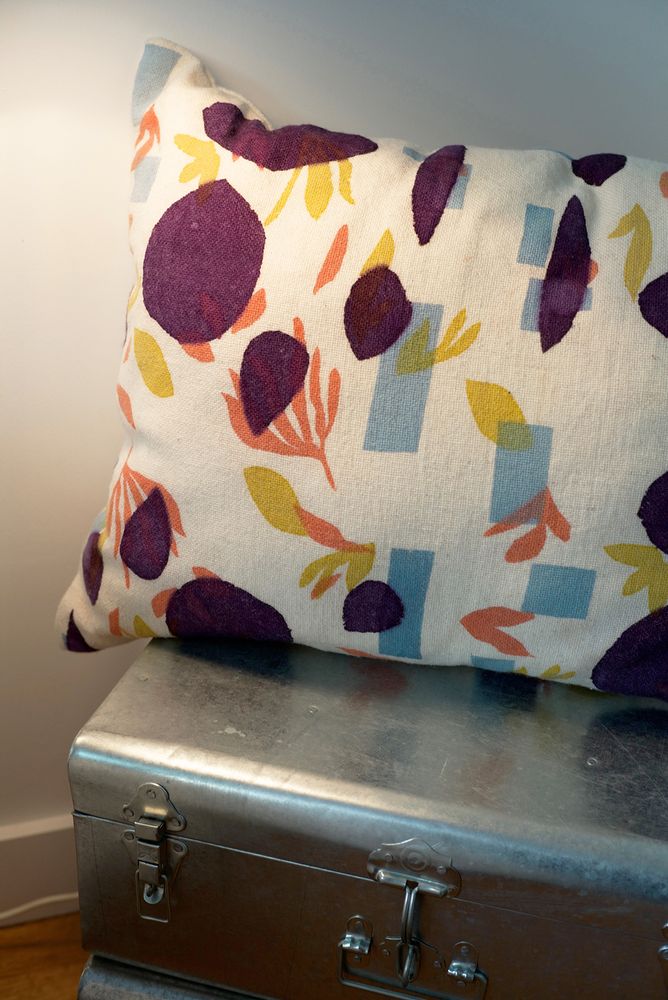 Fabric cushions - VEGETABLE INK ON LAMA-MERINO WOOL - TRHANDY // ANDI ART