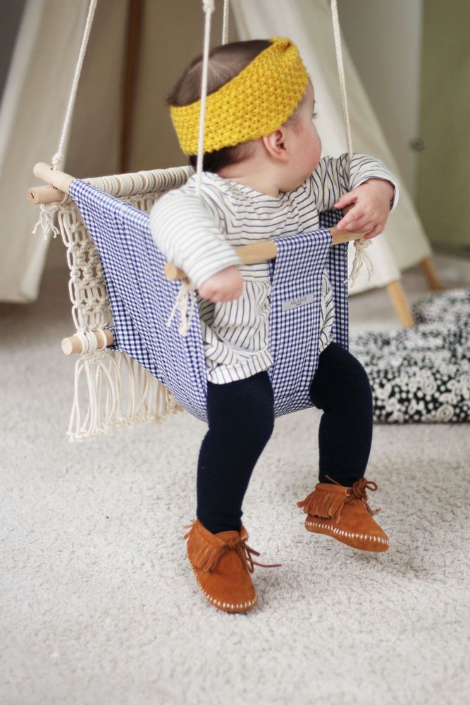 Objets déco enfant - Balançoire vichy marine et macramé beige - APRIL ELEVEN
