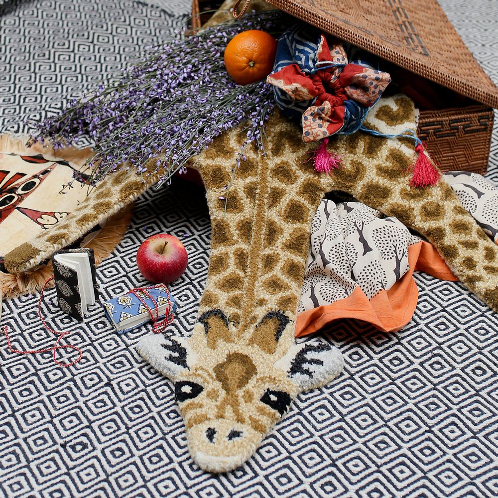 Decorative objects - TAPIS AMIS - DOING GOODS