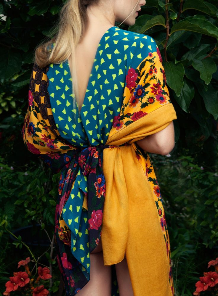 Scarves - Silk + Cashmere | Carmen Honey scarf - FLORENZ