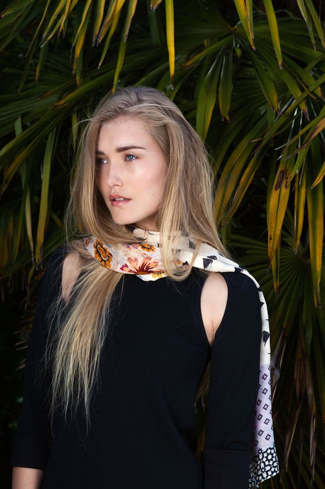 Foulards et écharpes - Étole Soie florale · Renée - FLORENZ