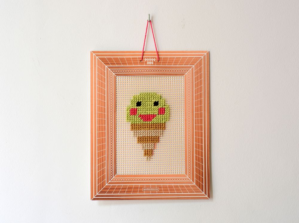 Gifts - DiY embroidery set - APUNT BARCELONA