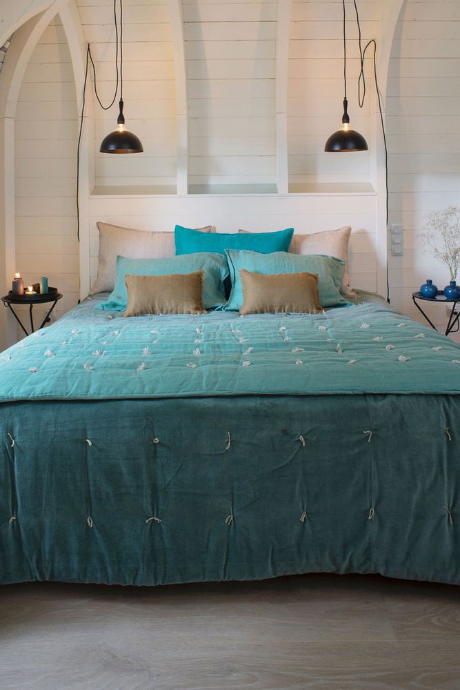 Throw blankets - Quilted Bed runner - Sofa cover double linen - EN FIL D'INDIENNE...