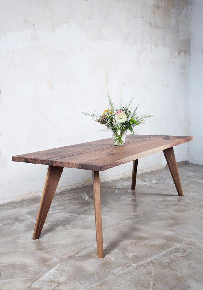 Tables Salle à Manger - Table Ambre en noyer - piètement en bois - FOR ME LAB