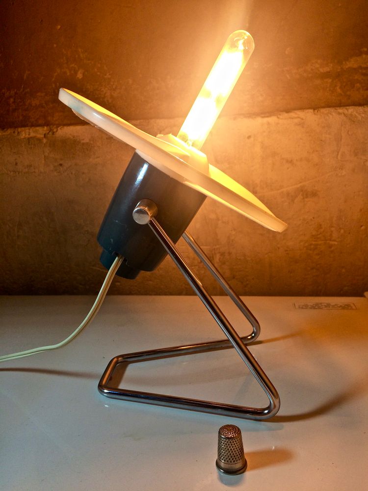Lampes à poser - Ventilateur années 50 - IDEELUMINEUSE.COM