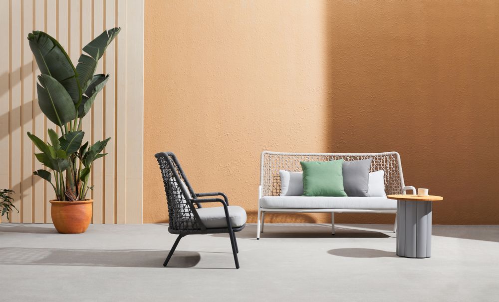 Lawn armchairs - Banyan Tree | Lounge Armchair - KUN DESIGN FURNITURE COMPANY