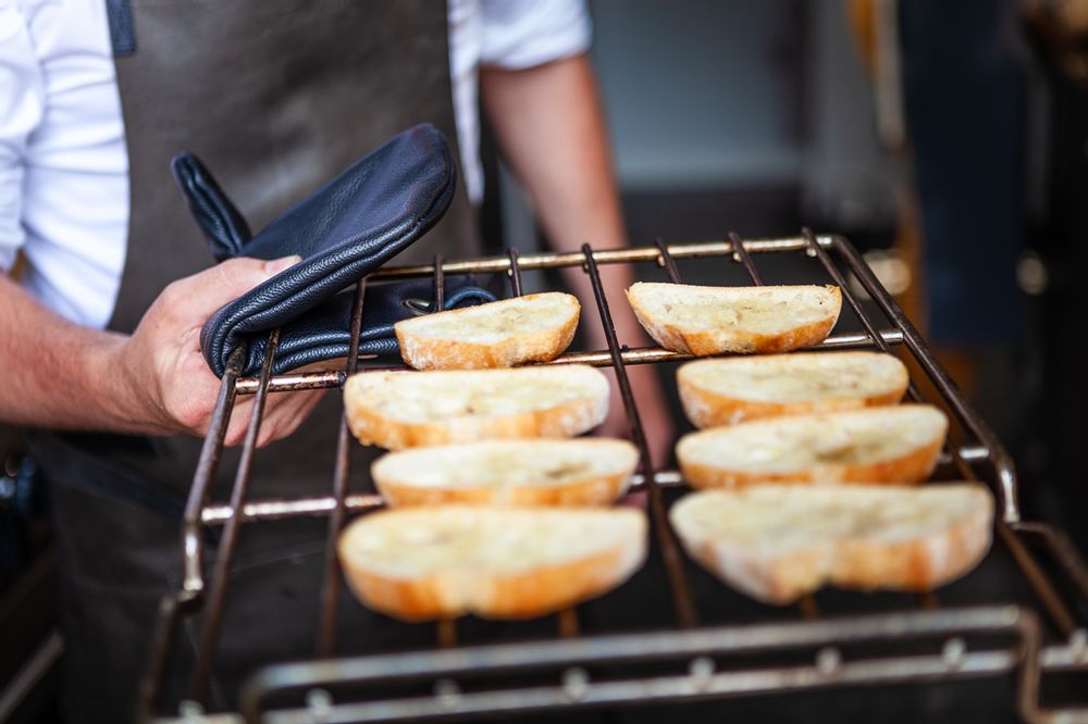Kitchen utensils - Oven Gloves - DUTCHDELUXES INTERNATIONAL BV
