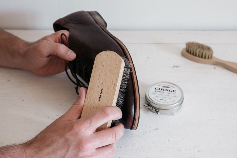 Chaussures - Coffret nécessaire à chaussures et son cirage - ANDREE JARDIN