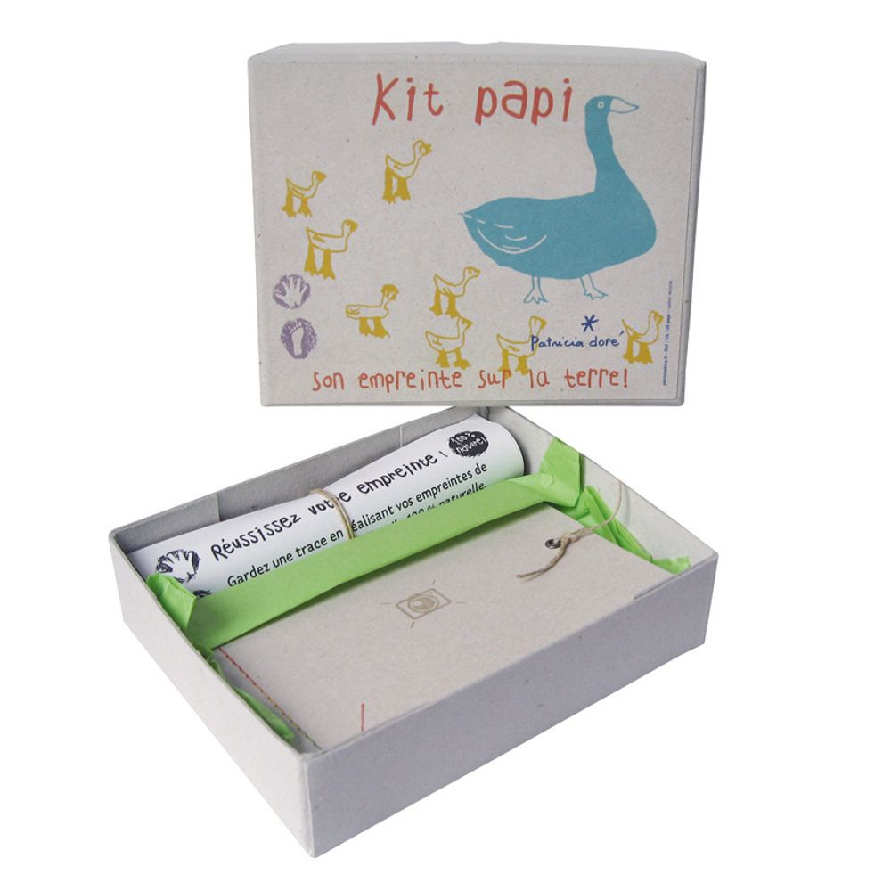 Cadeaux - KIT EMPREINTE ARGILE PAPI FAIT MAIN : son empreinte sur la terre ! - PATRICIA DORÉ