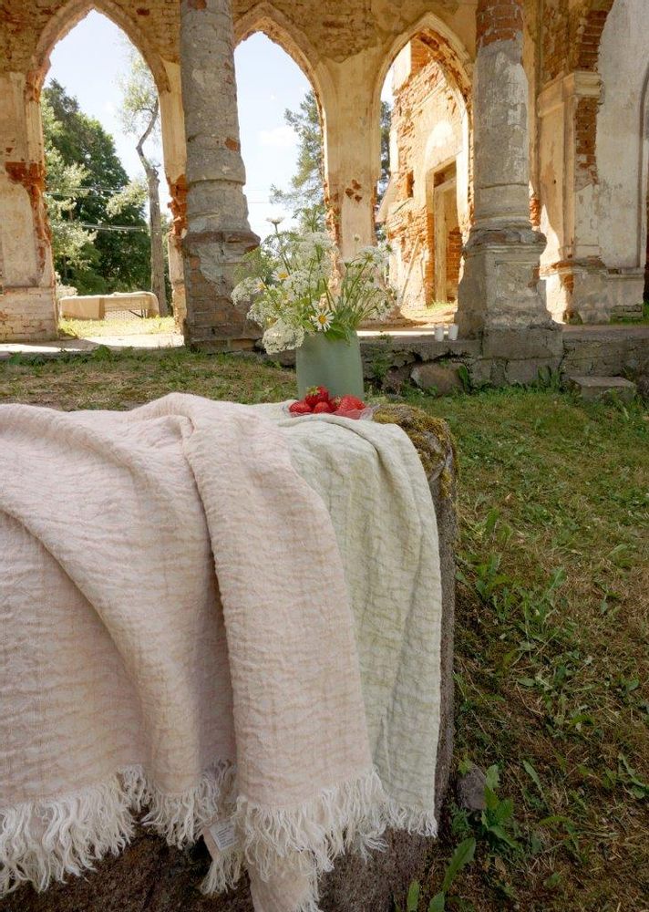 Throw blankets - Linen exclusive blanket - LINAS - LINEN MANUFACTURERS
