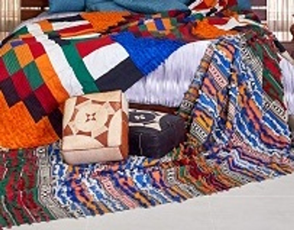 Other caperts - GANI (KITE) - DUNES DESIGNERS