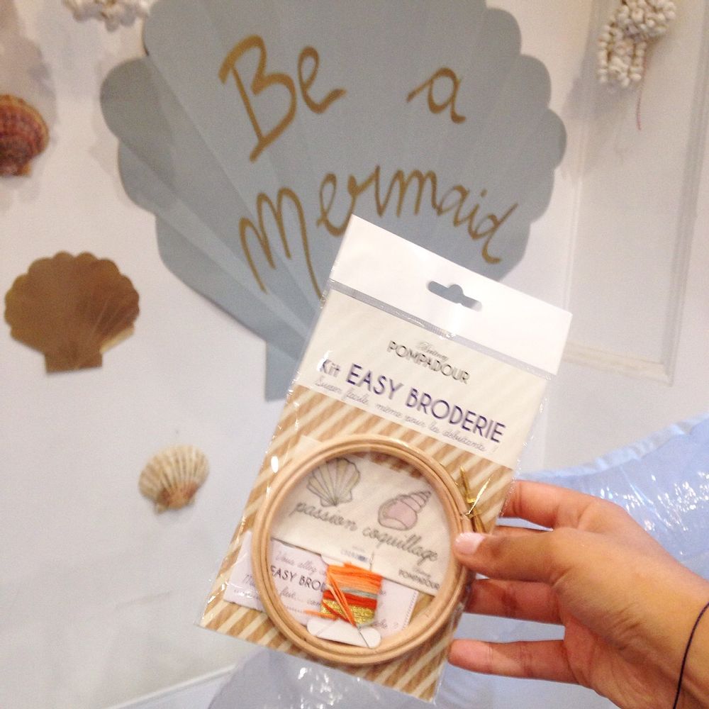 Children's arts and crafts - Easy Broderie Kit - On Demand - BRITNEY POMPADOUR - BRODERIE