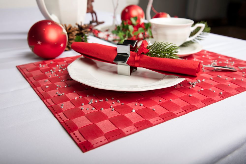 Decorative objects - Woven table mat 30x40cm, rectangular - SALEEN