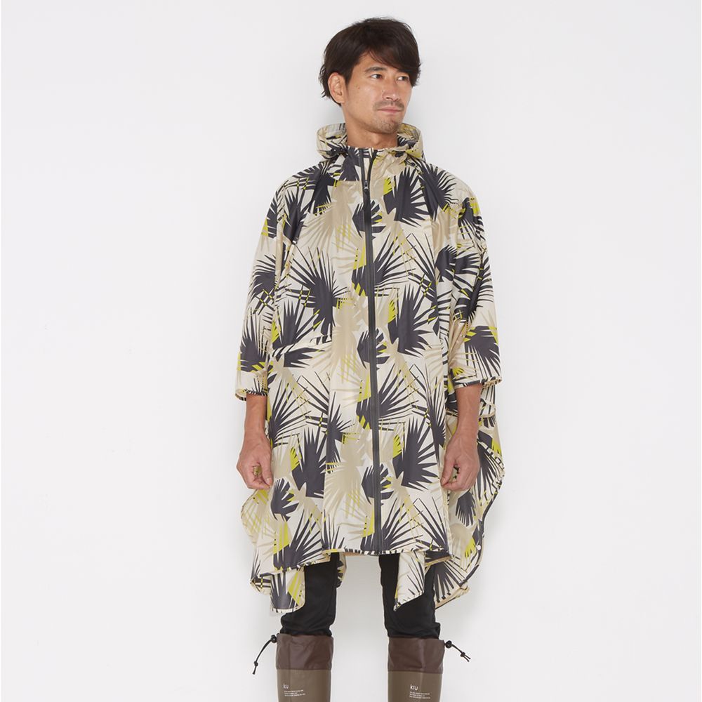 Apparel - PONCHO - MARK'S EUROPE