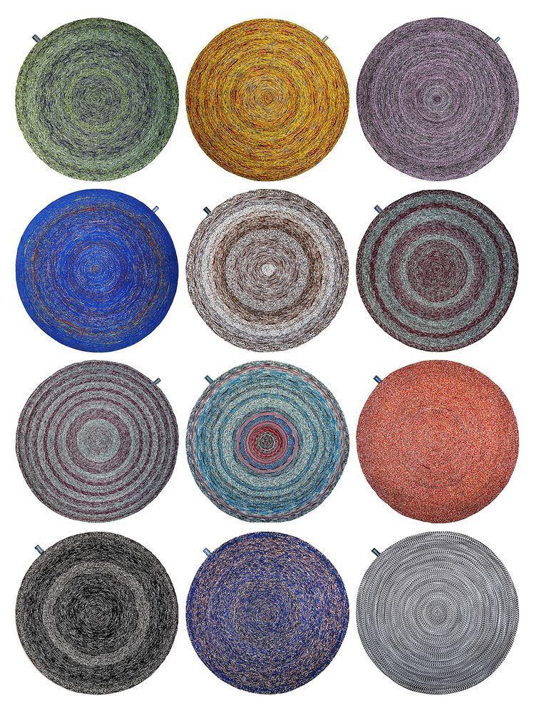 Tapis design - Vlisco Recycled Carpet - ODDNESS & STUDIO SIMONE POST