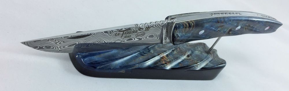 Barbecues - Couteaux de poche regionaux : LE THIERS, LAGUIOLE, PRADEL, ALPIN, LONDON, ... - COUTELLERIE LOCAU