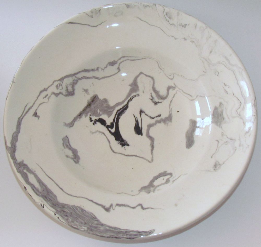 Assiettes au quotidien - Tableware - PASCALE MESTRE TERES MELEES