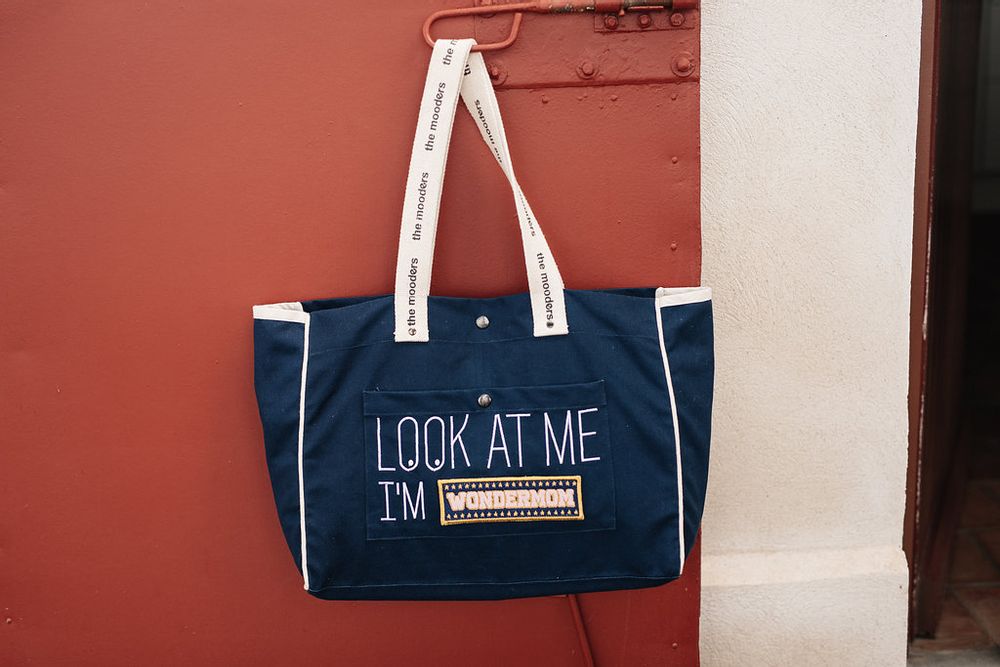 Bags and totes - Navy, aqua or off white contrasted Moodbag  - MOODERS BY POMKIN