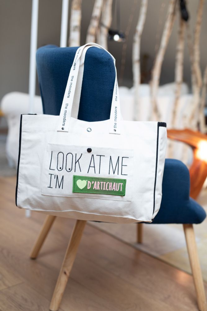 Bags and totes - Navy, aqua or off white contrasted Moodbag  - MOODERS BY POMKIN