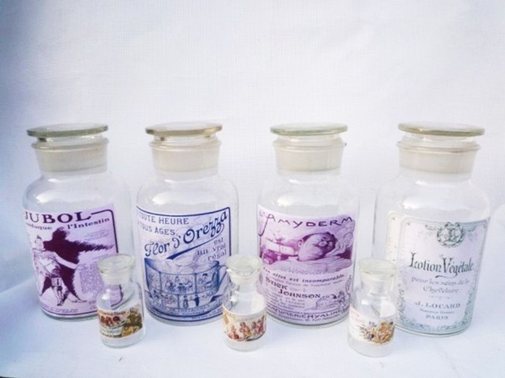 Coffrets et boîtes - Flacons de parfum. - TIEF