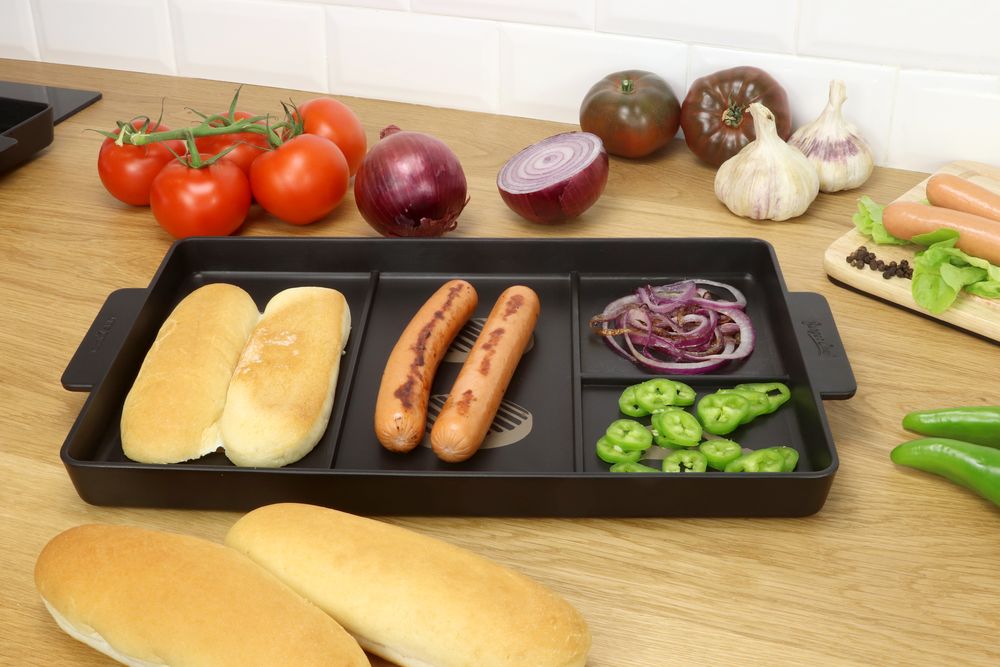 Kitchen utensils - BURGER GRILL AND BRUNCH - COOKUT