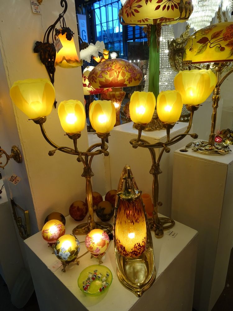 Verre d'art - Lampes style Gallé en verre gravé, Art Nouveau - TIEF