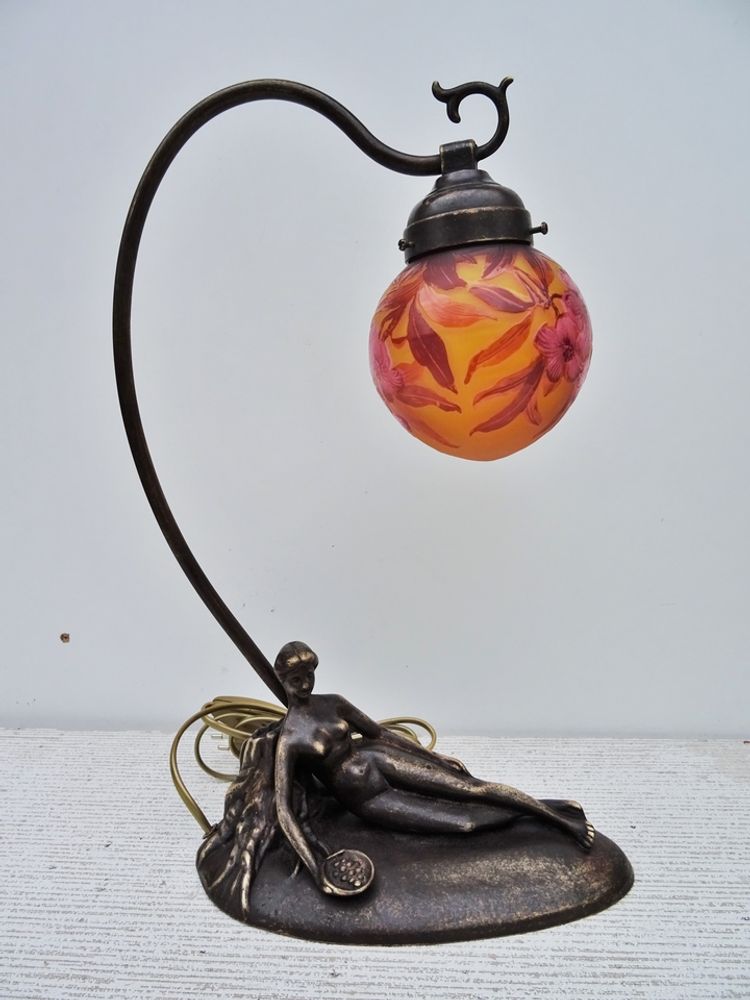 Verre d'art - Lampes style Gallé en verre gravé, Art Nouveau - TIEF