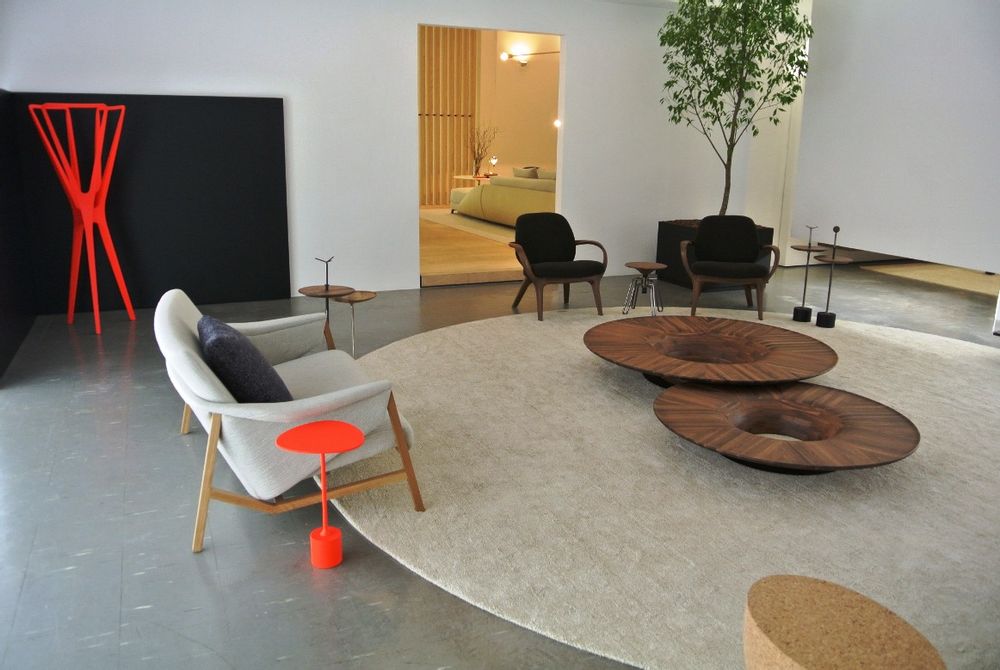 Coffee tables - TWIST ROUND COFFEE TABLE - SOLLOS