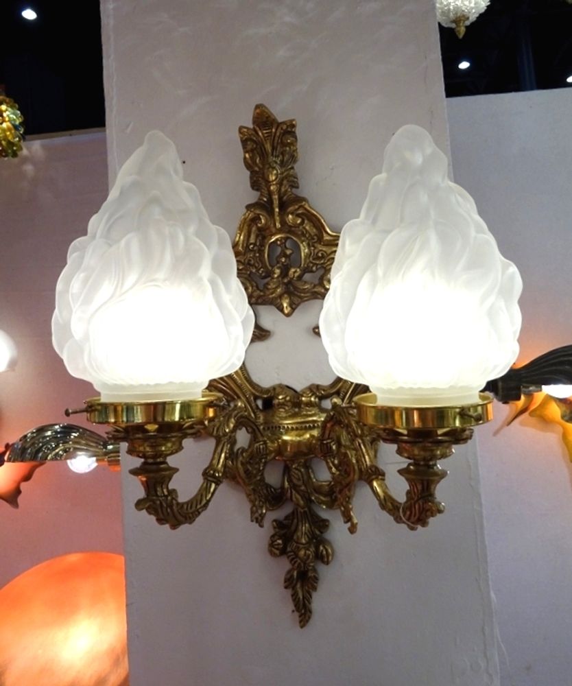 Appliques - Appliques pour Hotel/Restaurant/Brasserie/Salle de spectacle/Cabaret/Opéra/Théâtre/Nightclub/Château/Manoir - TIEF