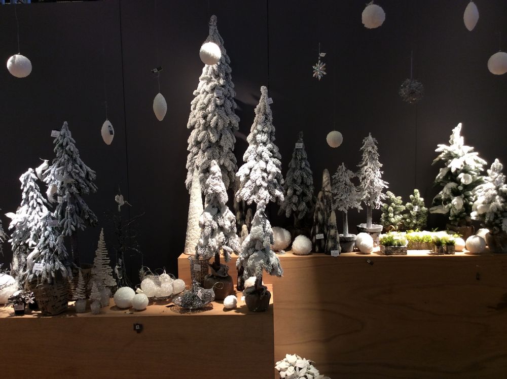 Christmas garlands and baubles - Christmas trees - VRANCKX - NATURE INSPIRED