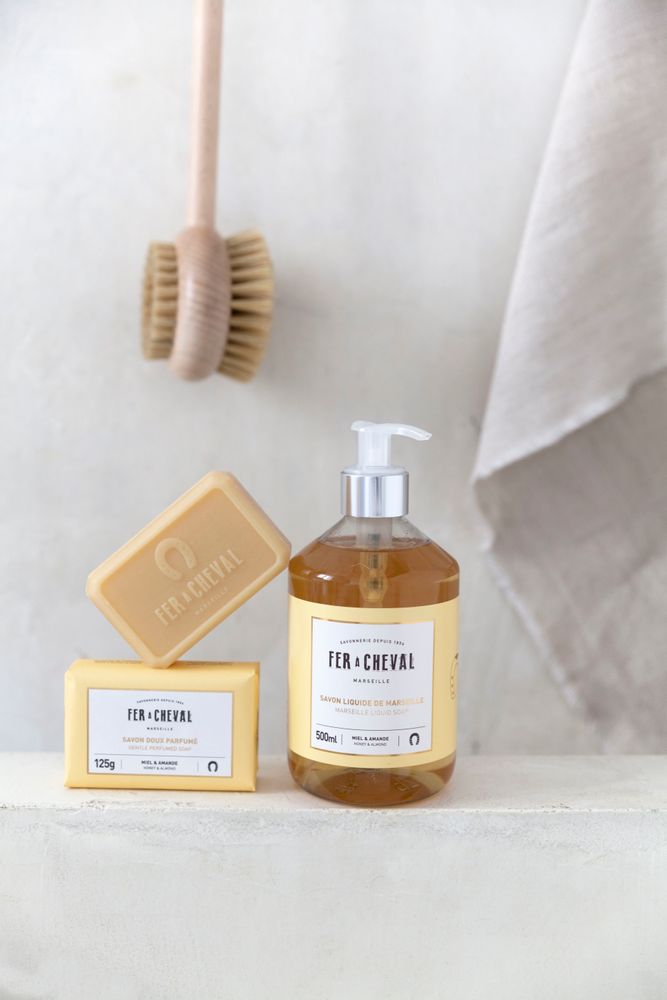 Soaps - Fer à Cheval Perfumed Marseille Liquid Soap 500ml - SAVONNERIE FER A CHEVAL