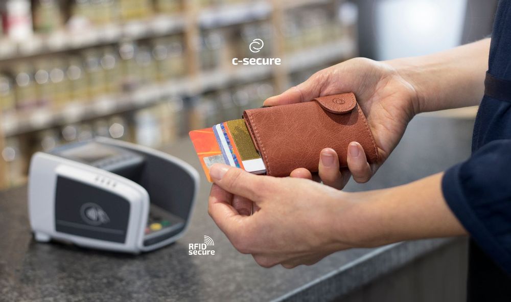 Leather goods - c-secure RFID wallet - C-SECURE